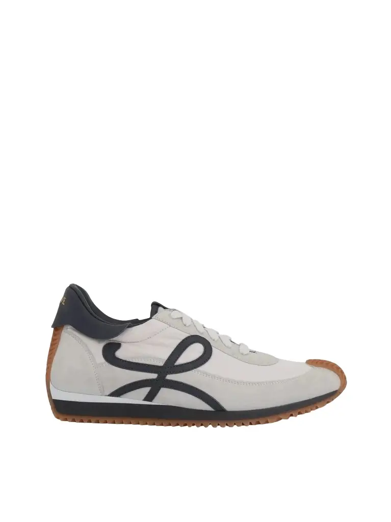 Loewe Flow Runner | Image 1 Loewe Flow Runner | Image 1