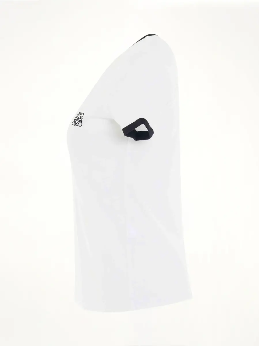 Loewe Anagram T-shirt in White/black White | Thumbnail 2 Loewe Anagram T-shirt in White/black White | Thumbnail 2