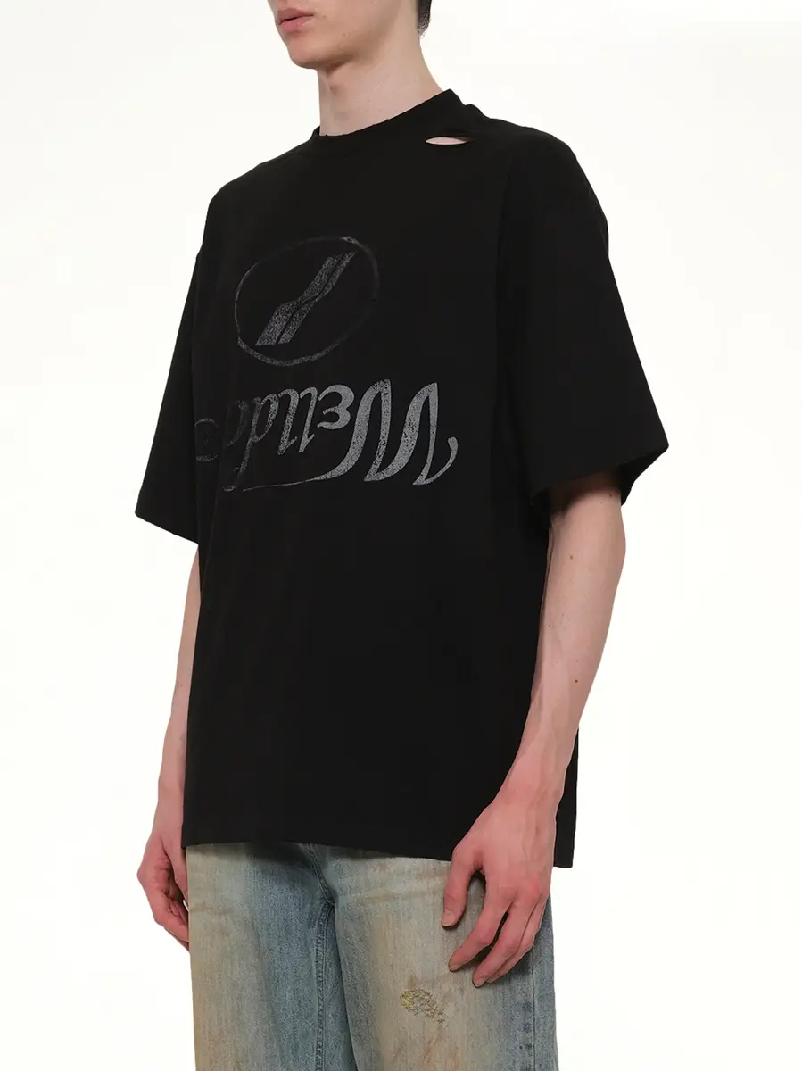 We11Done Destroyed Reverse Logo T-shirt | Thumbnail 2 We11Done Destroyed Reverse Logo T-shirt | Thumbnail 2