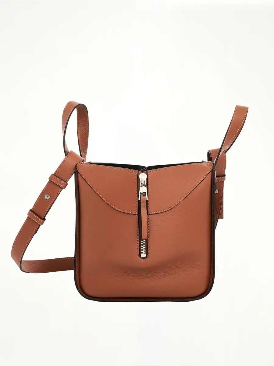 Loewe Hammock Compact Bag | Thumbnail 2 Loewe Hammock Compact Bag | Thumbnail 2