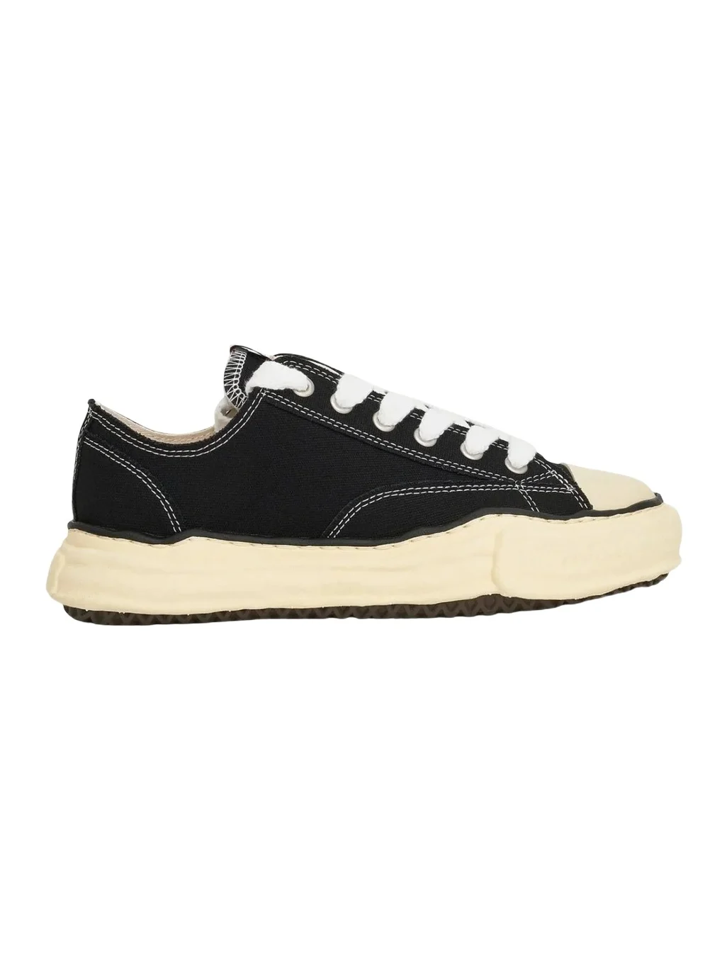 Peterson OG Vintage Sneaker in Black/white Peterson OG Vintage Sneaker in Black/white