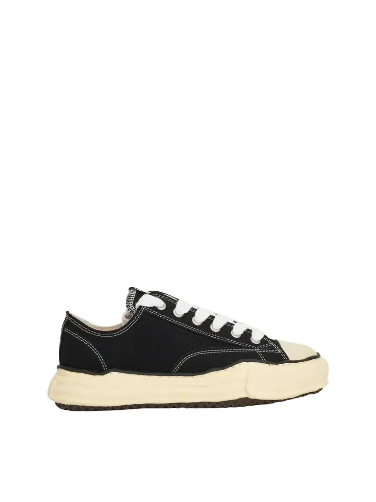 Maison MIHARA YASUHIRO Peterson OG Vintage Sneaker in Black/white Black | Image 1 Maison MIHARA YASUHIRO Peterson OG Vintage Sneaker in Black/white Black | Image 1
