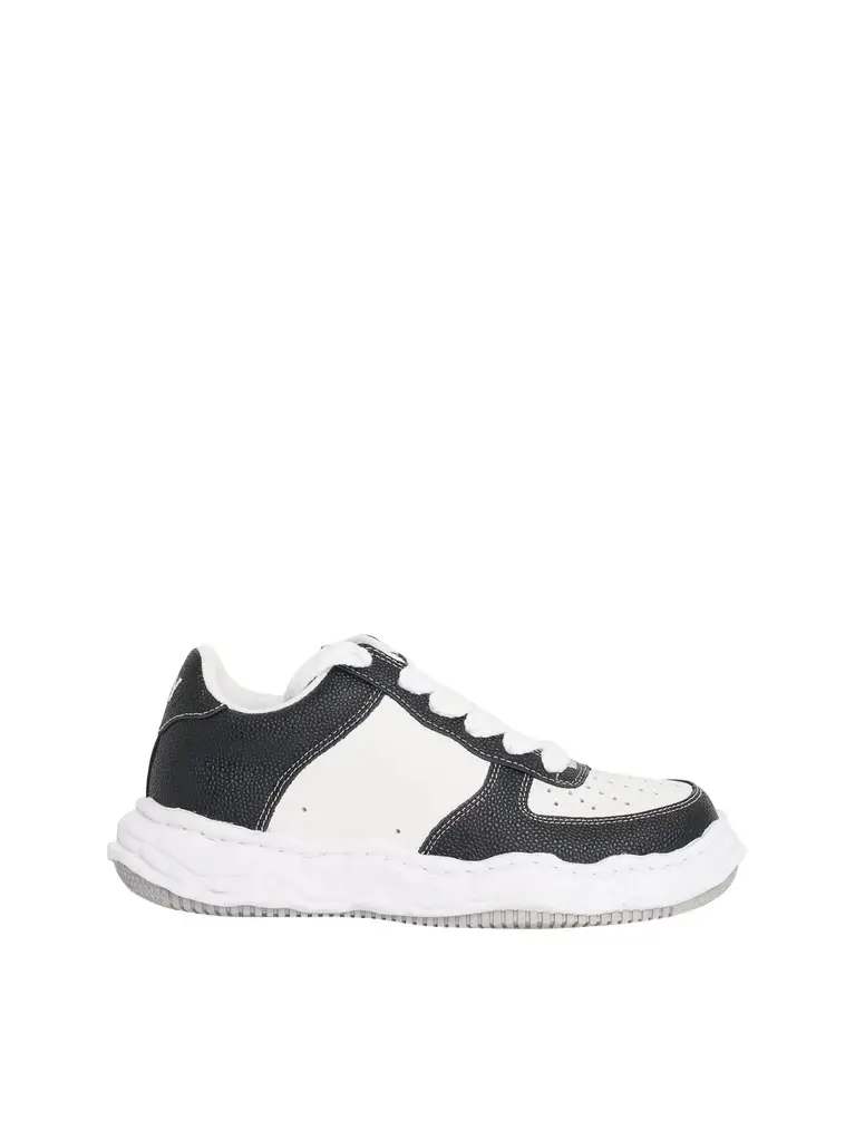 Maison MIHARA YASUHIRO Wayne OG Basket Sneaker in Black/white Black | Image 1 Maison MIHARA YASUHIRO Wayne OG Basket Sneaker in Black/white Black | Image 1