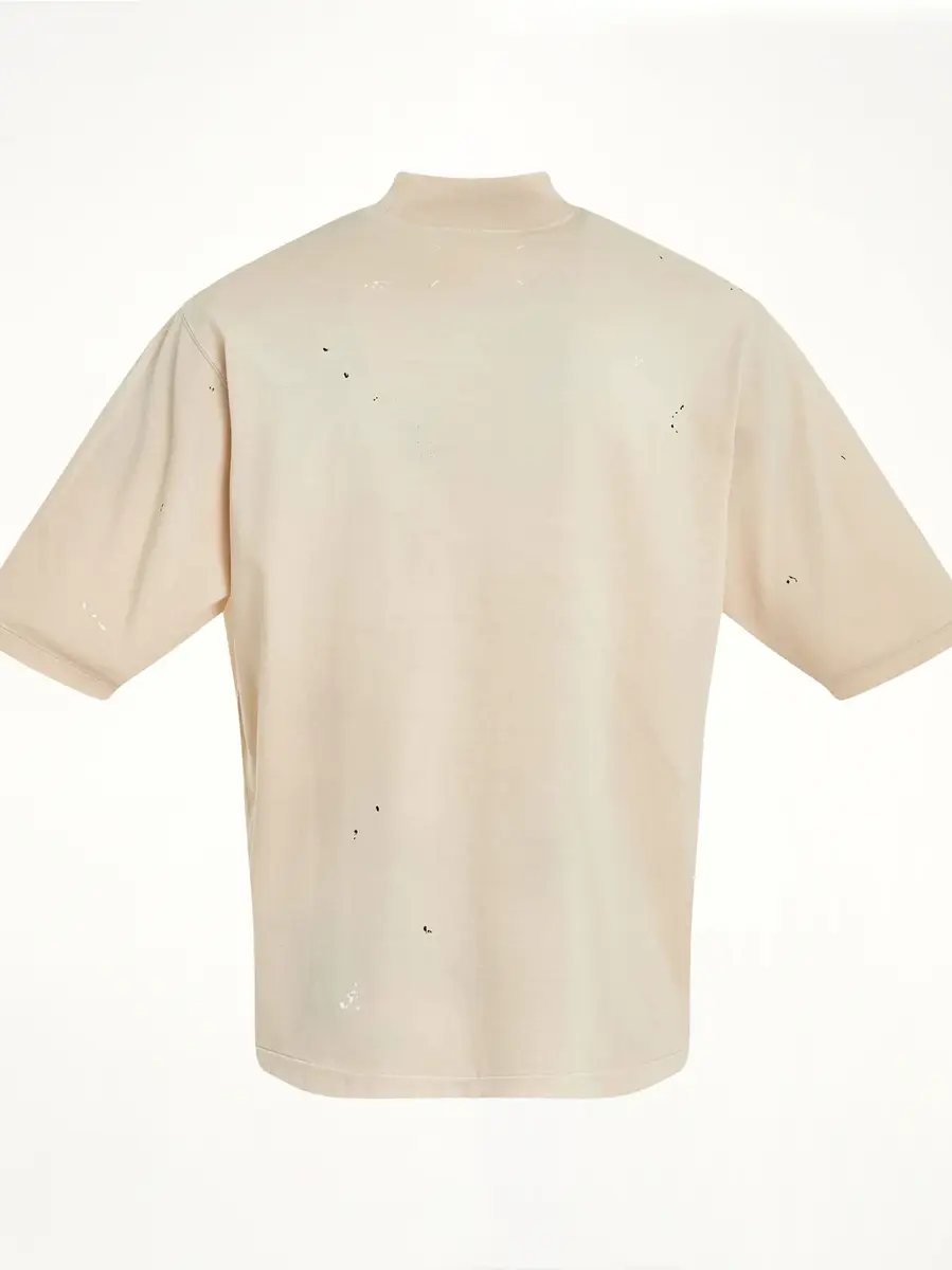 Maison Margiela Logo Oversized T-shirt in Dirty Ecru White | Thumbnail 2 Maison Margiela Logo Oversized T-shirt in Dirty Ecru White | Thumbnail 2