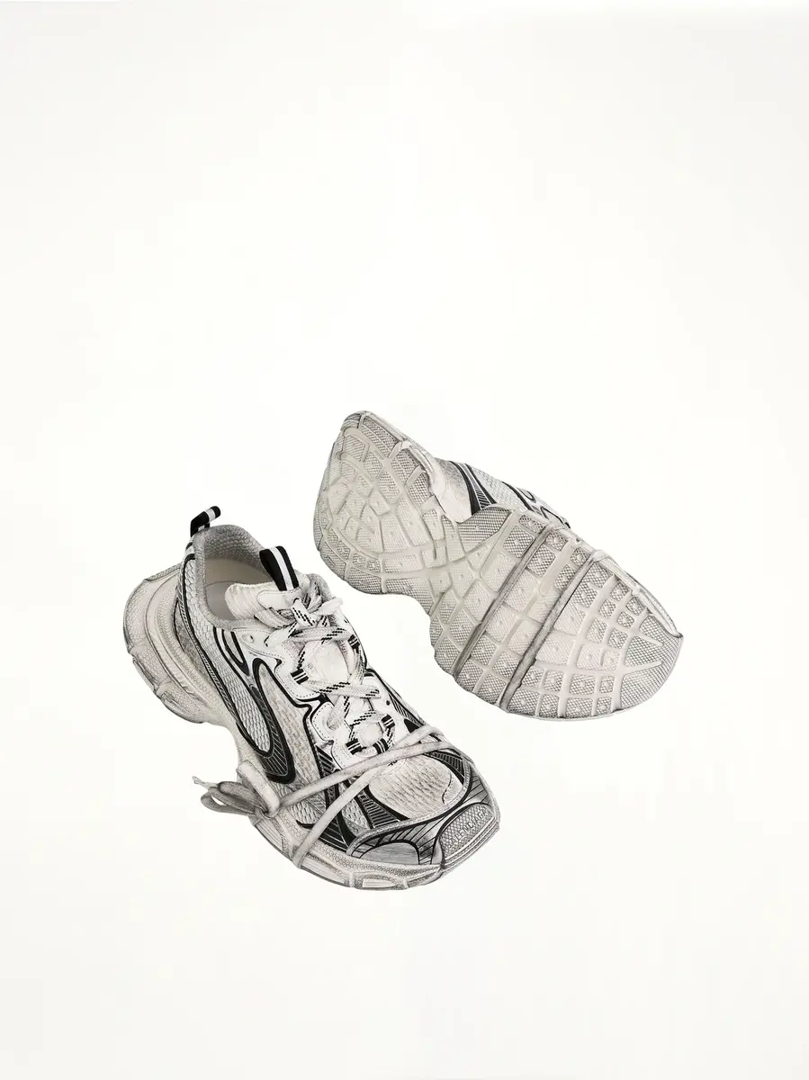 Balenciaga 3xl Sneaker in White/black | Thumbnail 4 Balenciaga 3xl Sneaker in White/black | Thumbnail 4