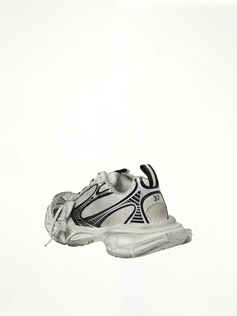 Balenciaga 3xl Sneaker in White/black White | Thumbnail 2 Balenciaga 3xl Sneaker in White/black White | Thumbnail 2