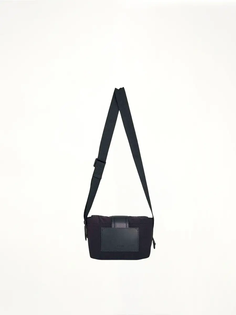 Jacquemus Le Petit Messenger Bambi Bag | Thumbnail 2 Jacquemus Le Petit Messenger Bambi Bag | Thumbnail 2