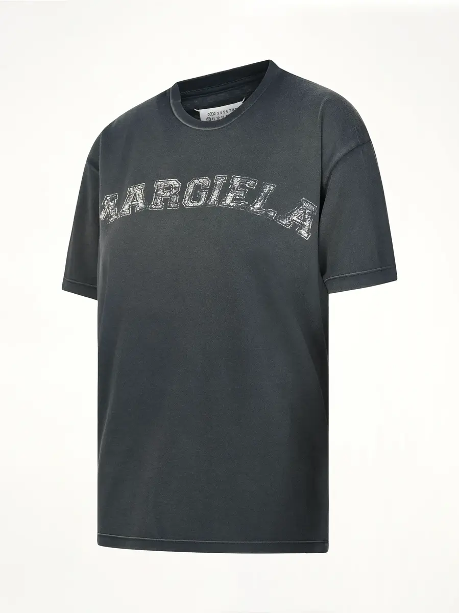 Maison Margiela Faded Logo Relaxed Fit T-shirt | Thumbnail 3
