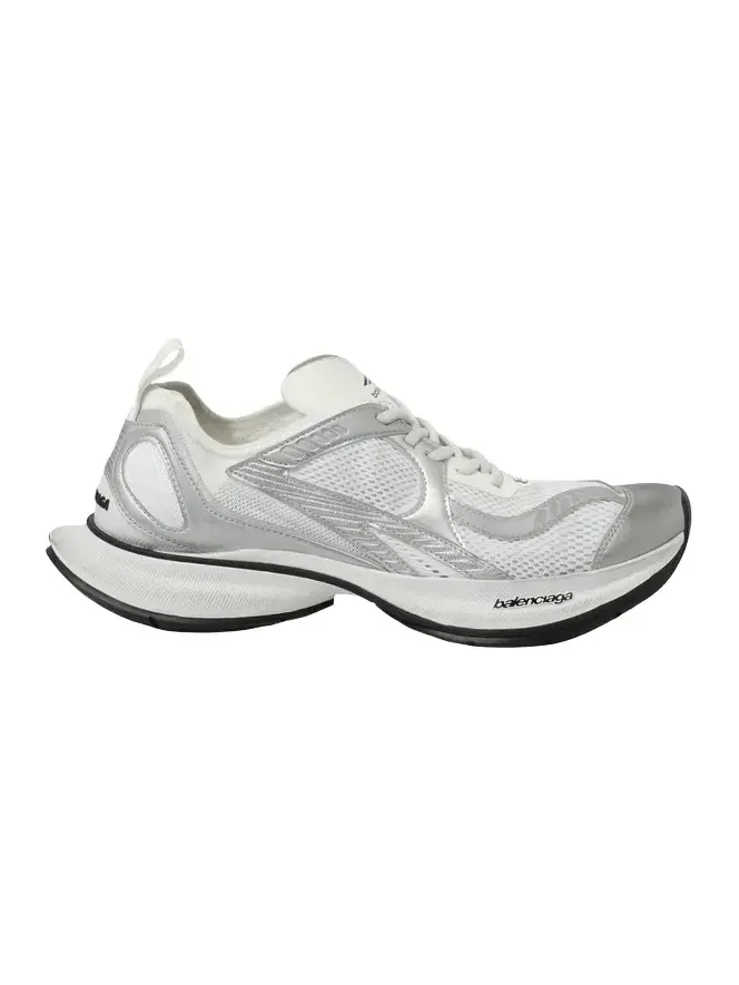 Balenciaga Circuit Sneaker in White/silver