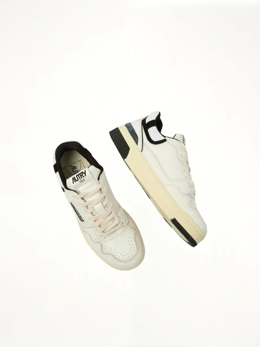 Autry Clc Low Sneakers in White/black | Thumbnail 4 Autry Clc Low Sneakers in White/black | Thumbnail 4