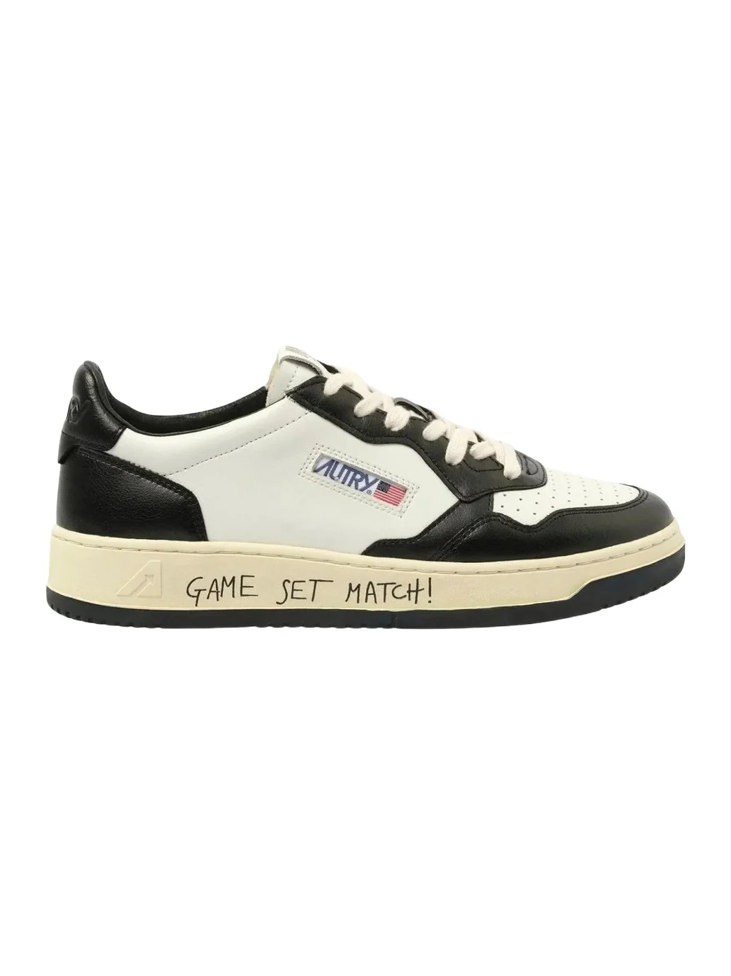Medalist Low Game Set Bicolour Sneakers in White/black Medalist Low Game Set Bicolour Sneakers in White/black