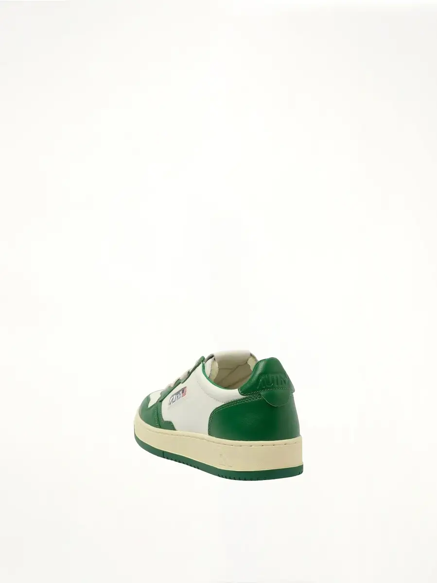 Autry Medalist Low Bicolour Sneakers in White/green | Thumbnail 2 Autry Medalist Low Bicolour Sneakers in White/green | Thumbnail 2