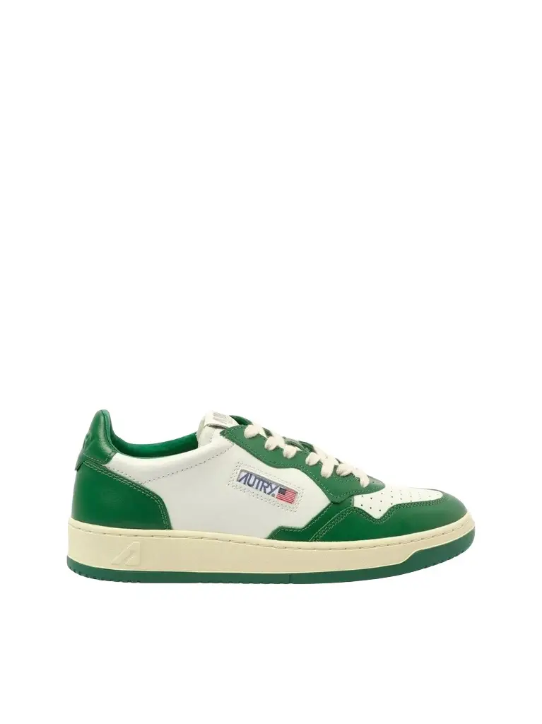 Autry Medalist Low Bicolour Sneakers in White/green