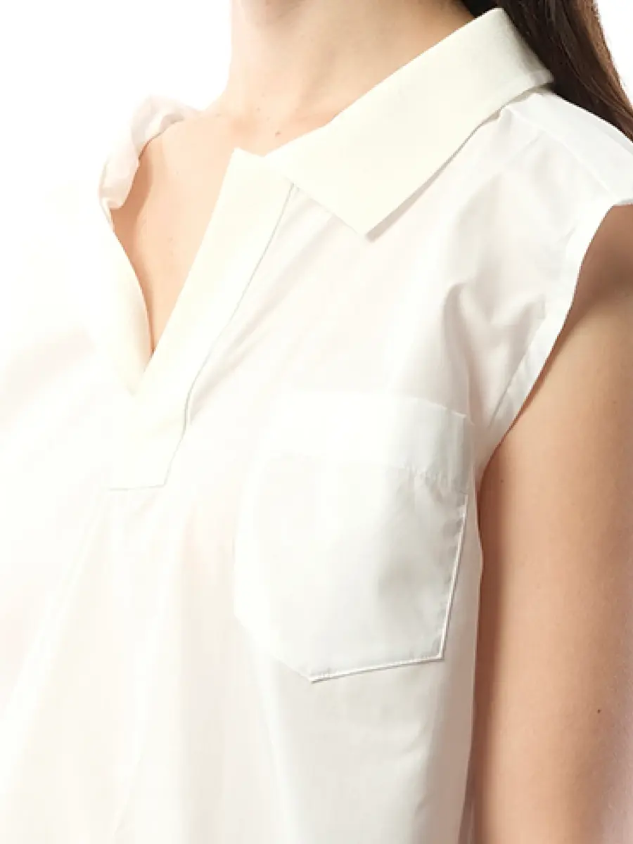 Sacai Cotton Poplin Polo Shirt in Off White | Thumbnail 2 Sacai Cotton Poplin Polo Shirt in Off White | Thumbnail 2