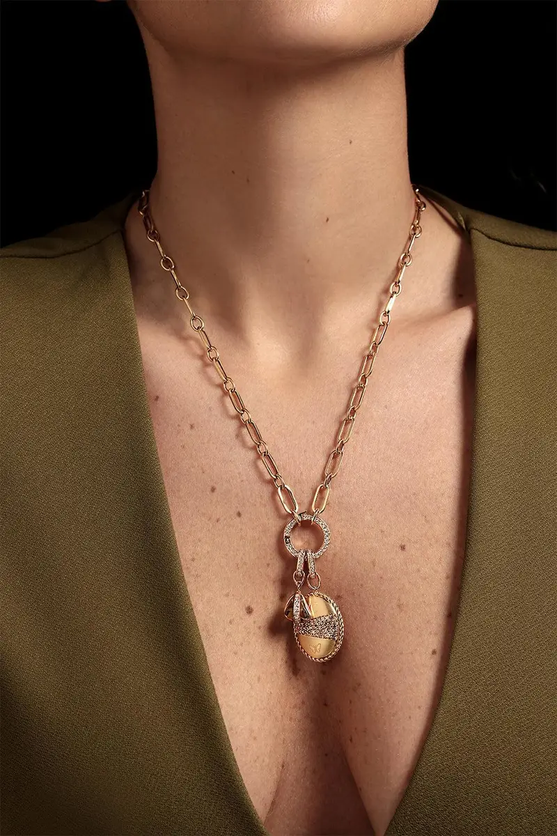 CLARA CHEHAB Diamond Liberté Rectangular Hooked Chain Necklace | Thumbnail 2 CLARA CHEHAB Diamond Liberté Rectangular Hooked Chain Necklace | Thumbnail 2