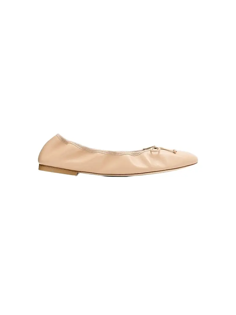 Stuart Weitzman Women's Nia Ruched Leather Ballet Flats