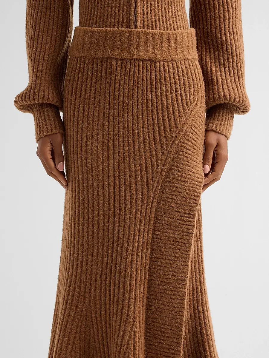 Amur Women's Elsie Knit Maxi Skirt | Thumbnail 5