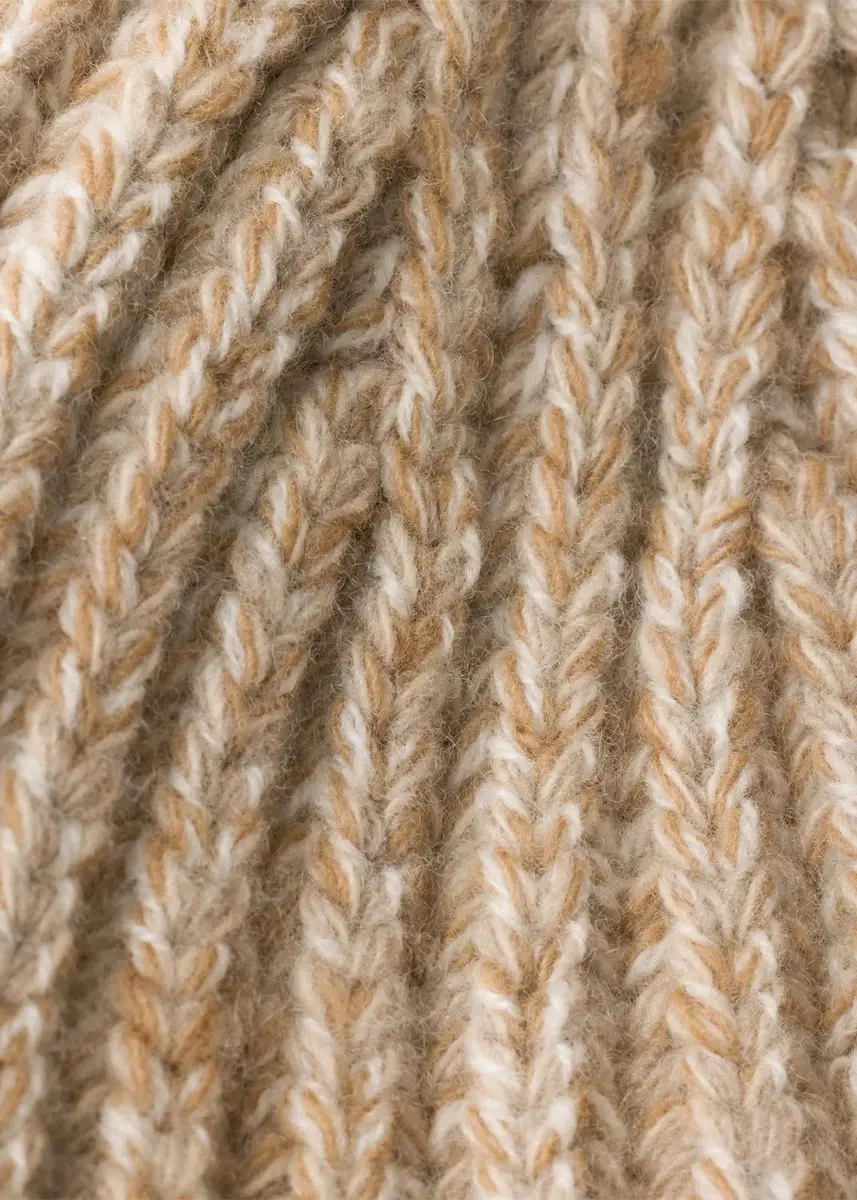 Prada Cashmere-Wool Rib Knit Beanie | Thumbnail 3