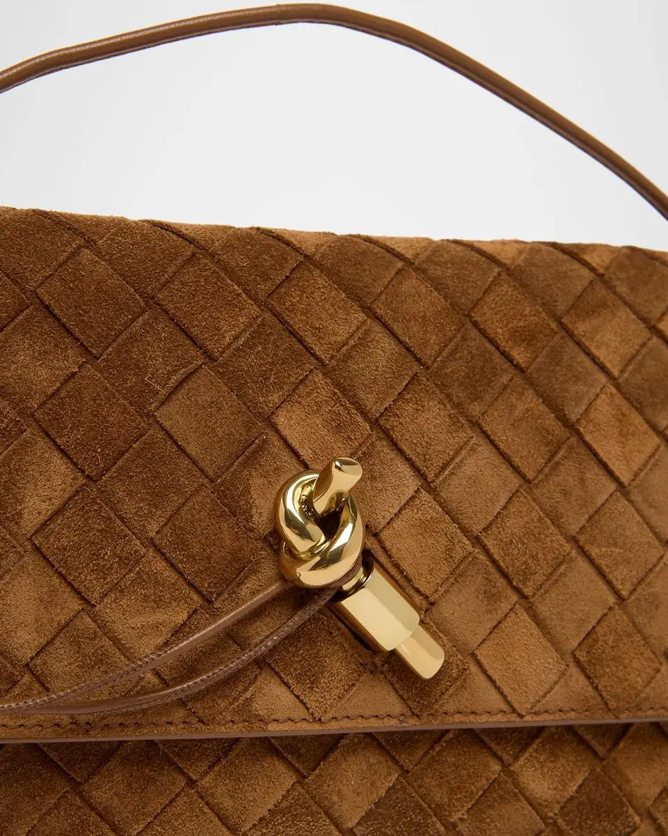 Bottega Veneta Andiamo Leather Wallet-On-Chain | Thumbnail 6