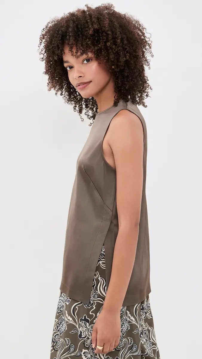 La Ligne Satin Maxime Top | Thumbnail 4 La Ligne Satin Maxime Top | Thumbnail 4