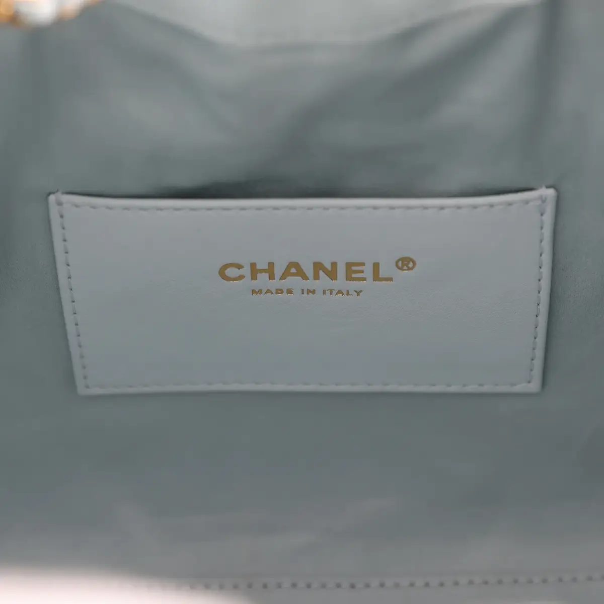 Chanel Pre-owned Chanel Small 25 Hobo Bag Light Blue Caviar Antique Gold Hardware | Thumbnail 8 Chanel Pre-owned Chanel Small 25 Hobo Bag Light Blue Caviar Antique Gold Hardware | Thumbnail 8