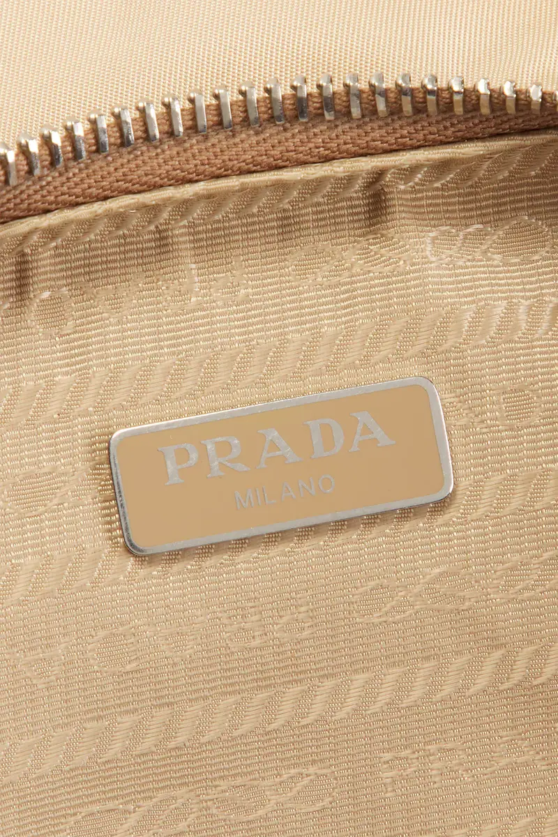 Prada Prada Re-Edition 2005 Re-Nylon Shoulder Bag | Thumbnail 5 Prada Prada Re-Edition 2005 Re-Nylon Shoulder Bag | Thumbnail 5