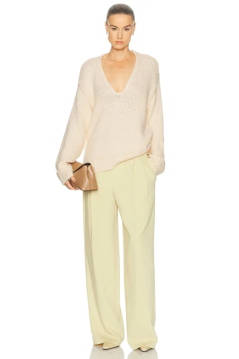 L'Academie Kindall V Neck Sweater | Thumbnail 4 L'Academie Kindall V Neck Sweater | Thumbnail 4
