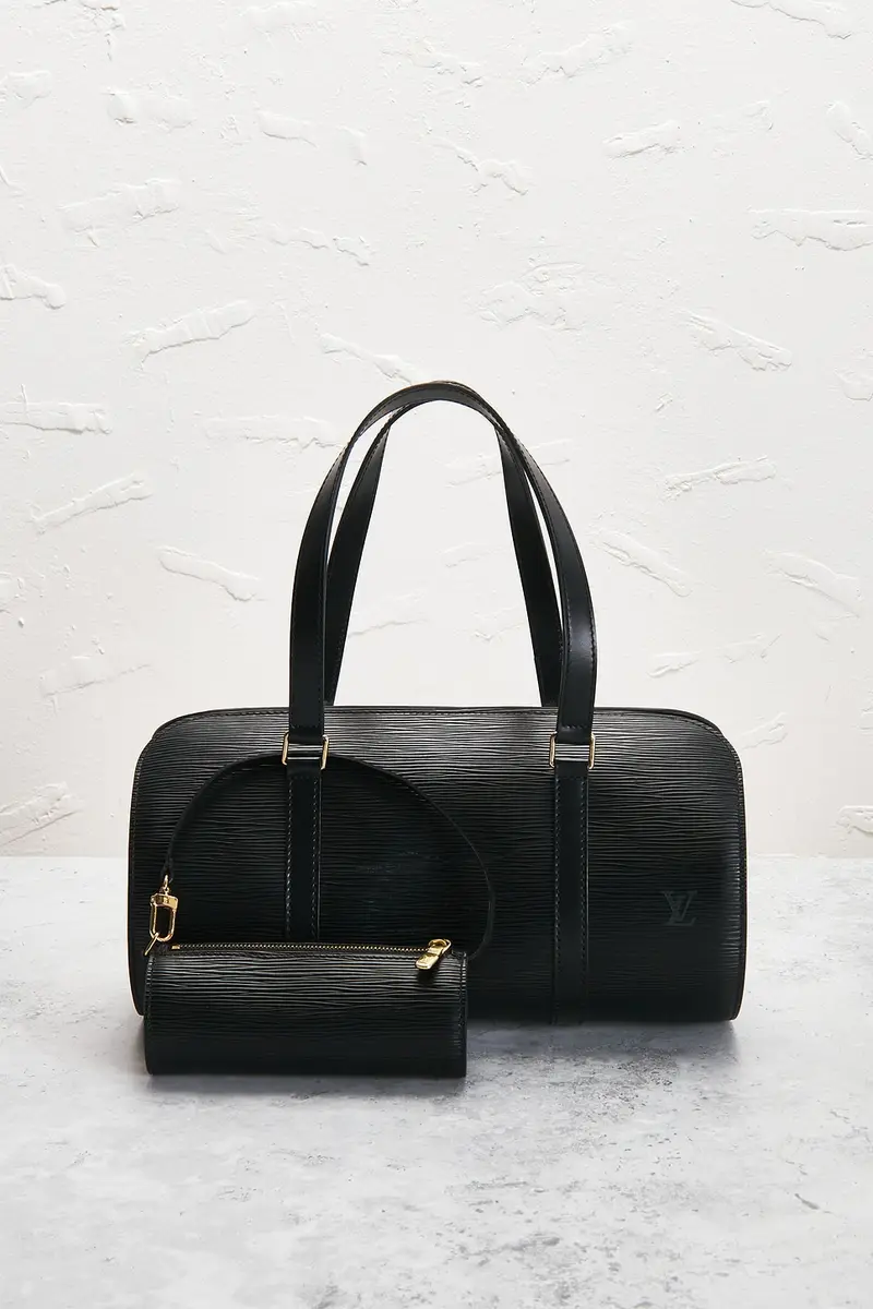 Louis Vuitton Louis Vuitton Epi Soufflot Handbag | Thumbnail 2 Louis Vuitton Louis Vuitton Epi Soufflot Handbag | Thumbnail 2