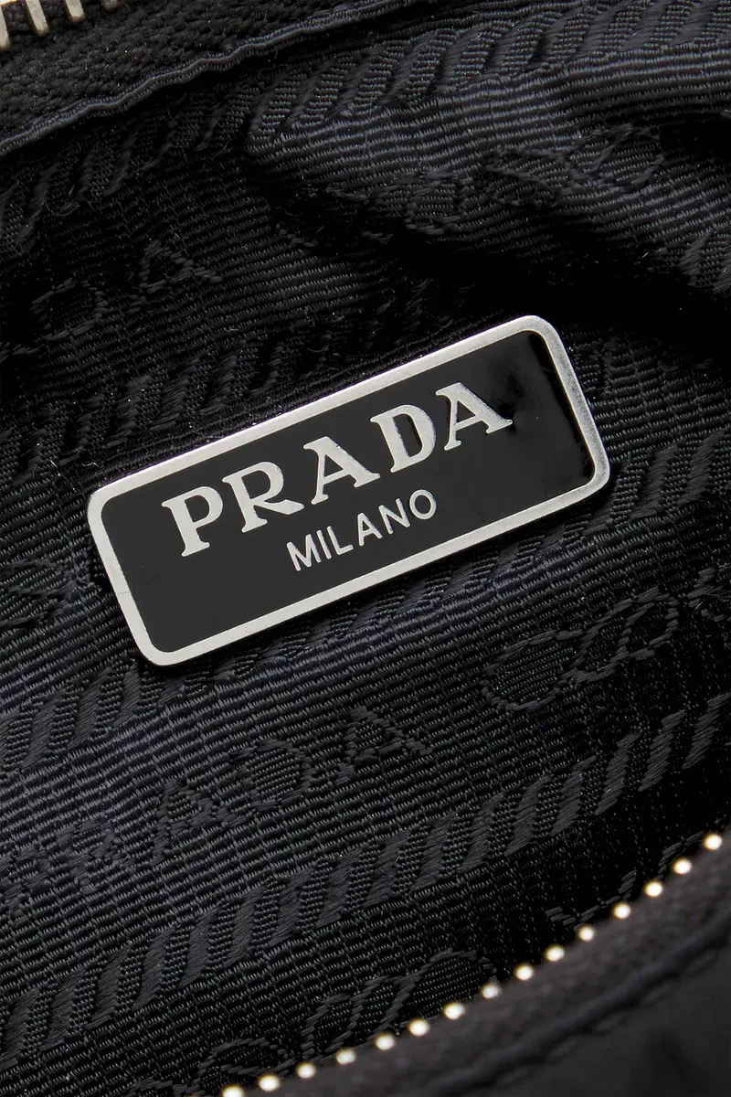 Prada Prada Re-Edition 2005 Re-Nylon Shoulder Bag | Thumbnail 5 Prada Prada Re-Edition 2005 Re-Nylon Shoulder Bag | Thumbnail 5