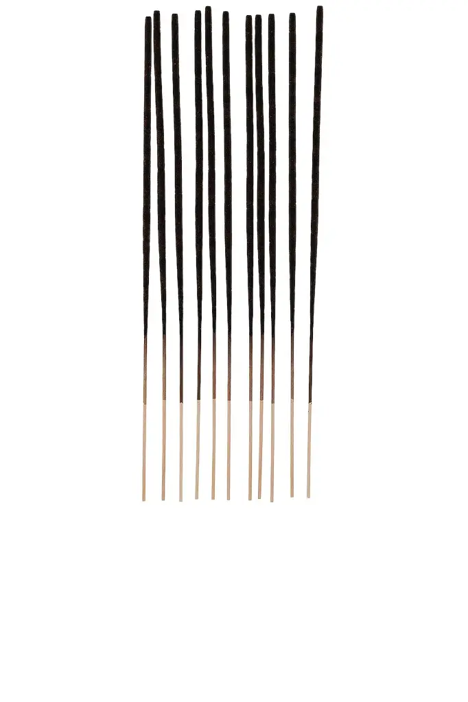UNIFROM Chai Swirl Incense | Image 1 UNIFROM Chai Swirl Incense | Image 1