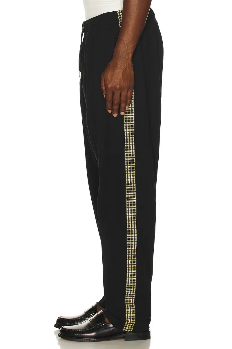Fred Perry Cross Tape Track Pant | Thumbnail 2