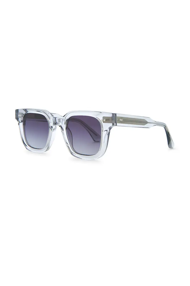 Chimi 04 Sunglasses | Thumbnail 2