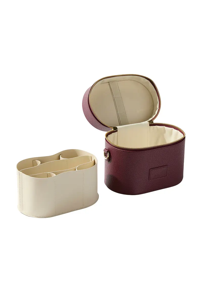 ETOILE COLLECTIVE Oval Toiletry Case | Thumbnail 4 ETOILE COLLECTIVE Oval Toiletry Case | Thumbnail 4