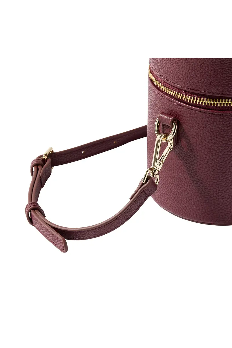 ETOILE COLLECTIVE Oval Toiletry Case | Thumbnail 5 ETOILE COLLECTIVE Oval Toiletry Case | Thumbnail 5