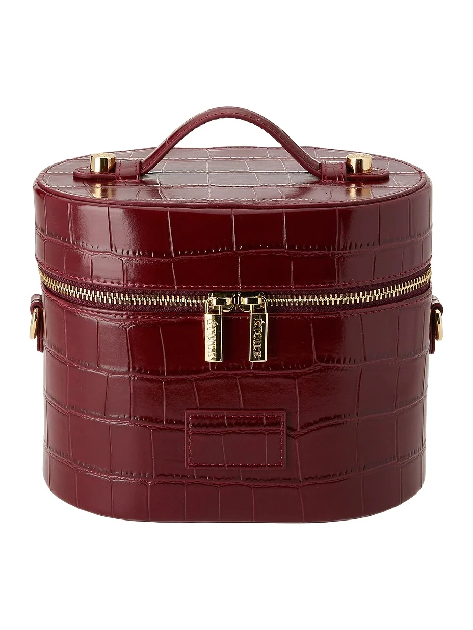 ETOILE COLLECTIVE x REVOLVE Oval Toiletry Case