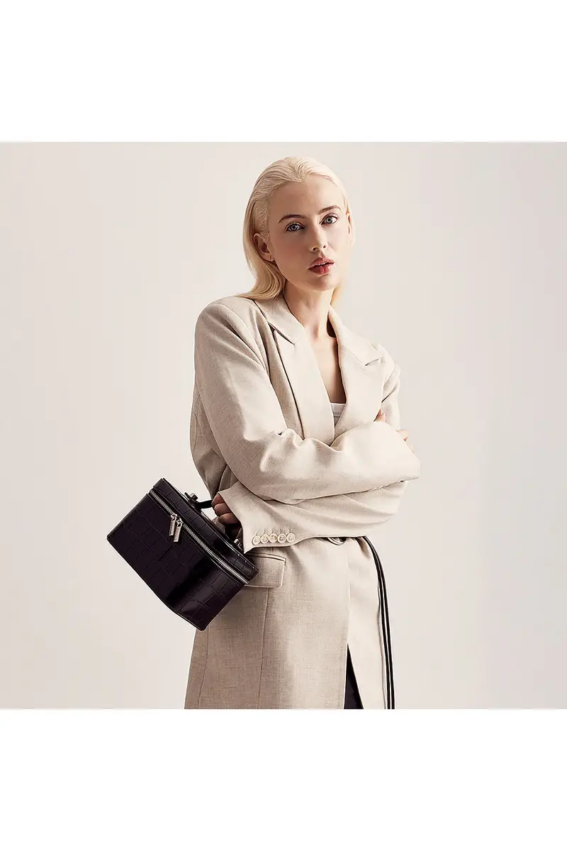 ETOILE COLLECTIVE Mini Vanity Case | Thumbnail 6 ETOILE COLLECTIVE Mini Vanity Case | Thumbnail 6