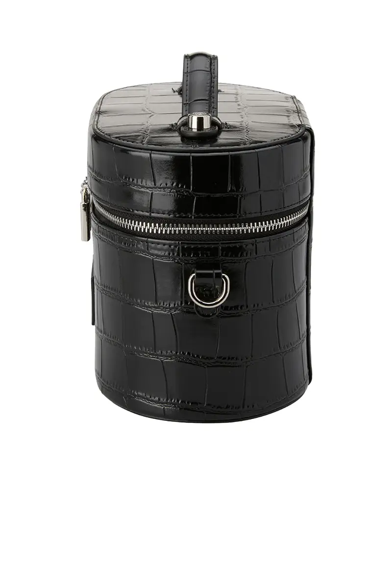 ETOILE COLLECTIVE Oval Toiletry Case | Thumbnail 5 ETOILE COLLECTIVE Oval Toiletry Case | Thumbnail 5