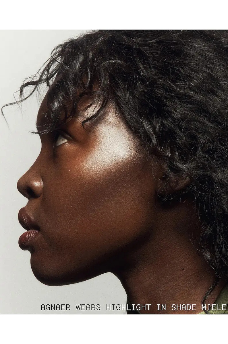 19/99 Beauty Cream Highlight Stick | Thumbnail 4 19/99 Beauty Cream Highlight Stick | Thumbnail 4