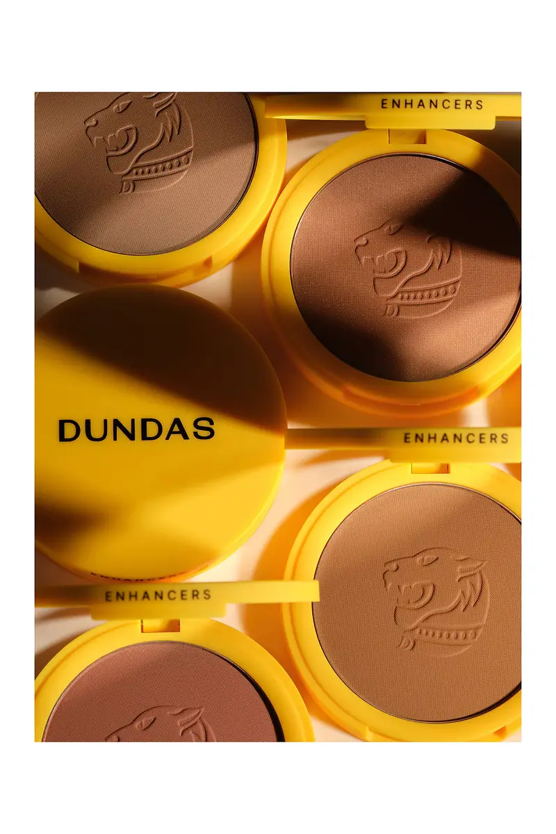 DUNDAS Beauty Bronzer Anonymous - Step 3 | Thumbnail 5 DUNDAS Beauty Bronzer Anonymous - Step 3 | Thumbnail 5