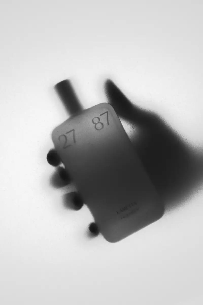 27 87 Lametta Eau De Parfum 87ml | Thumbnail 4