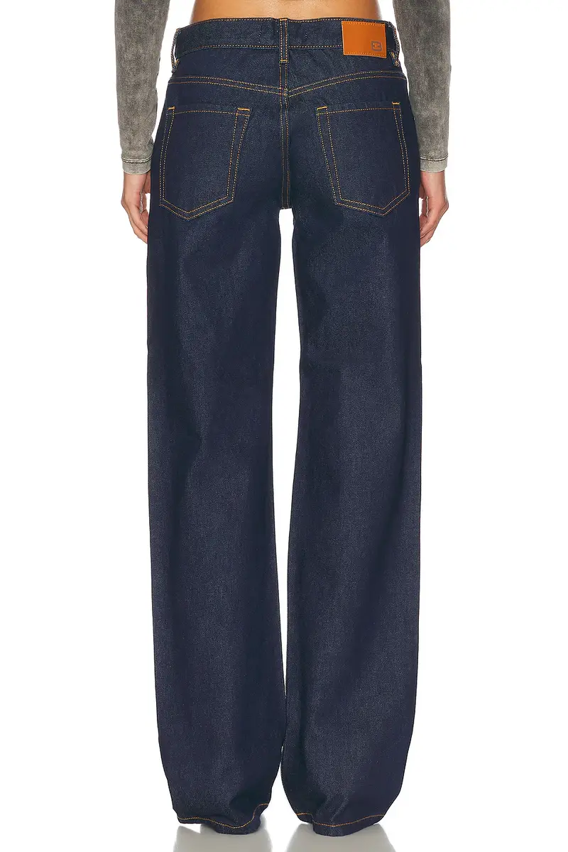 EB Denim Low Rise Baggy Jeans | Thumbnail 4 EB Denim Low Rise Baggy Jeans | Thumbnail 4