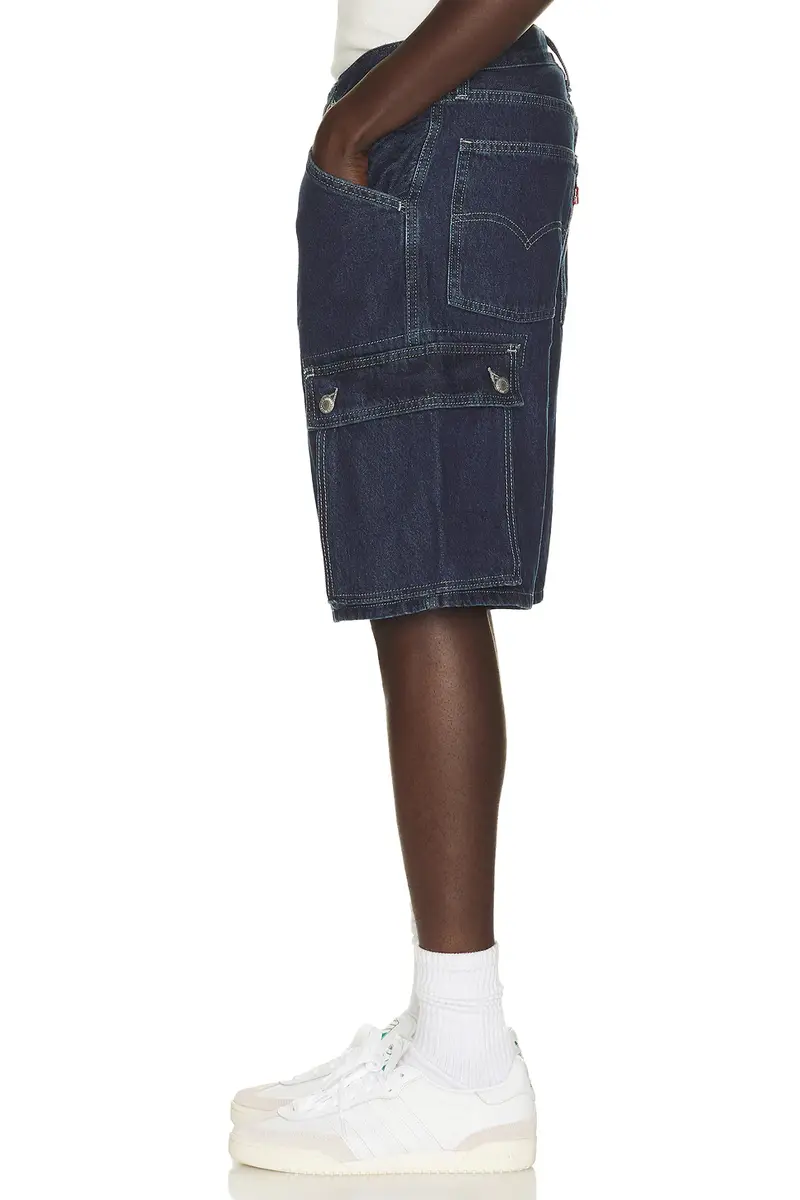 Levi's 478 Baggy Cargo Shorts | Thumbnail 2