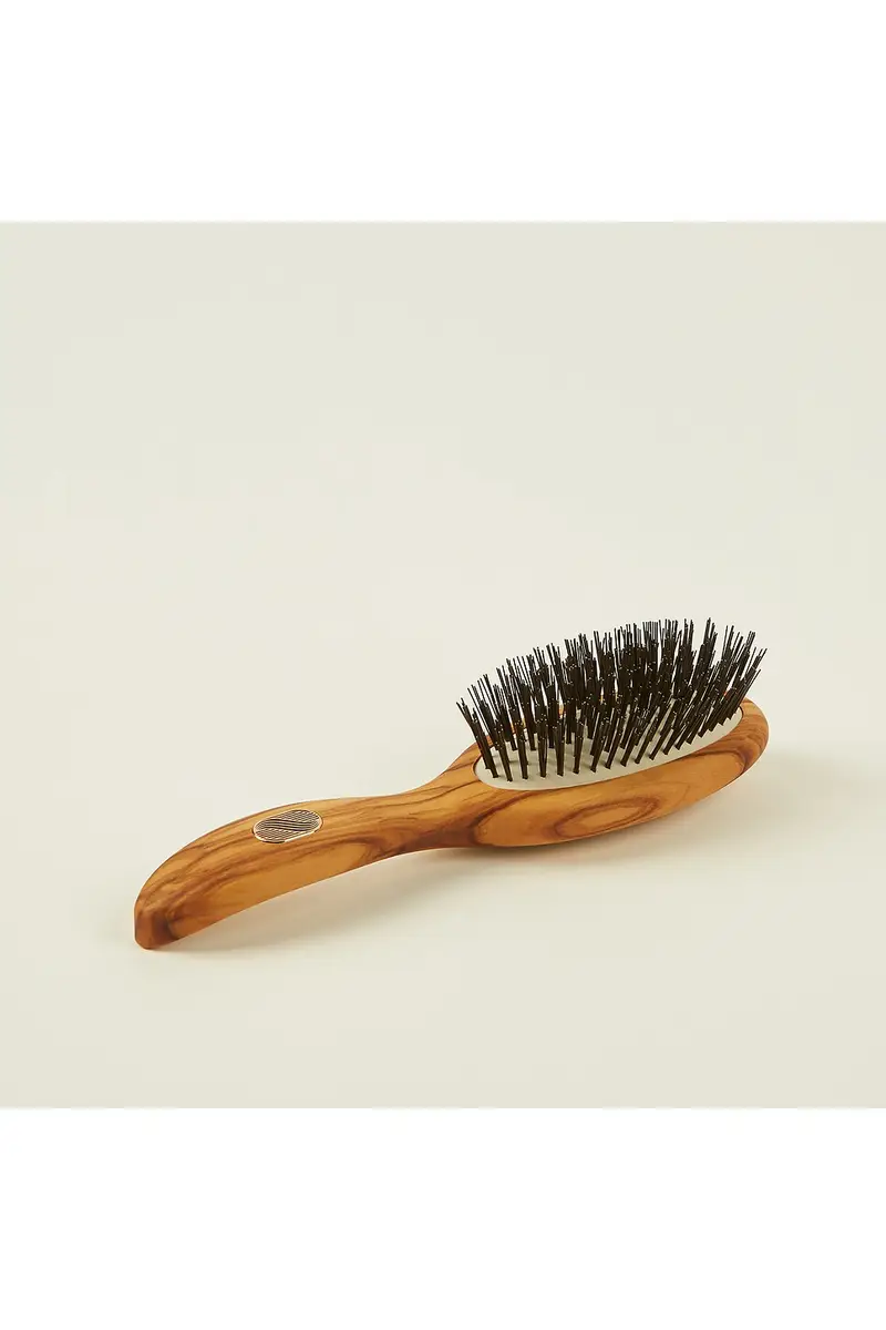 Altesse Studio Beaute Petite Gentle Detangling Brush Fine To Medium | Thumbnail 3 Altesse Studio Beaute Petite Gentle Detangling Brush Fine To Medium | Thumbnail 3
