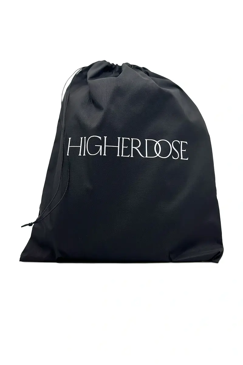 HigherDOSE EMF Blocking Fanny Pack | Thumbnail 4 HigherDOSE EMF Blocking Fanny Pack | Thumbnail 4