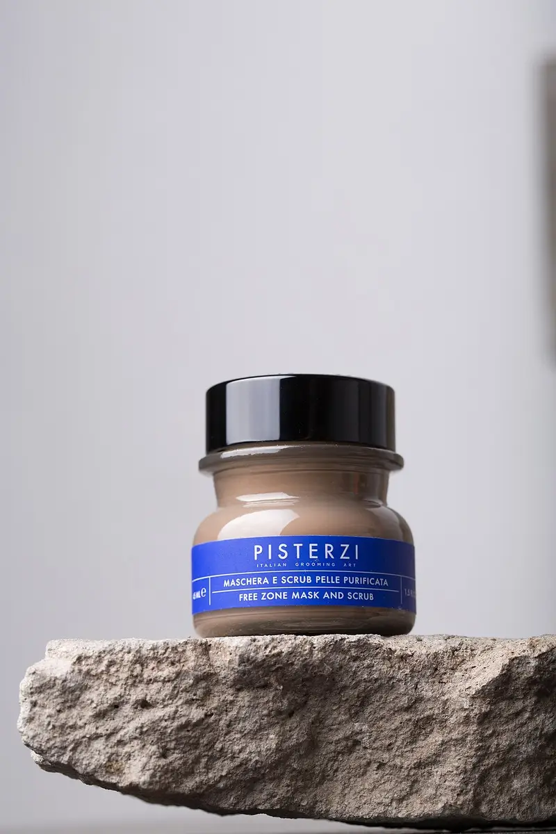 Pisterzi Free Zone Mask & Scrub | Thumbnail 5