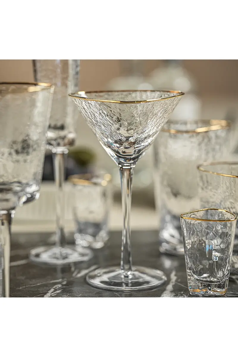 The Favorites Aperitivo Triangular Martini Glasses Set Of 4 | Thumbnail 2