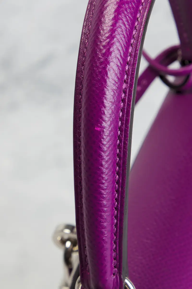 HERMÈS Hermes Epsom Kelly 25 Handbag | Thumbnail 8 HERMÈS Hermes Epsom Kelly 25 Handbag | Thumbnail 8