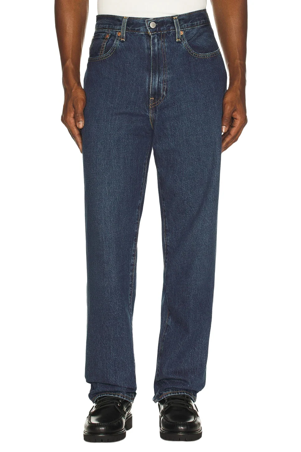 568 Loose Straight Jeans