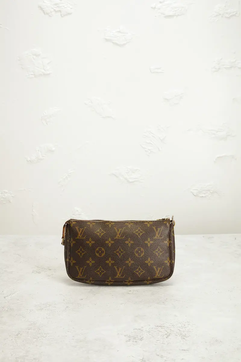 Louis Vuitton Louis Vuitton Monogram Pochette Accessoires Shoulder Bag | Thumbnail 3 Louis Vuitton Louis Vuitton Monogram Pochette Accessoires Shoulder Bag | Thumbnail 3