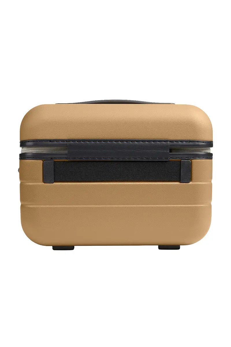 Away The Train Case | Thumbnail 2 Away The Train Case | Thumbnail 2